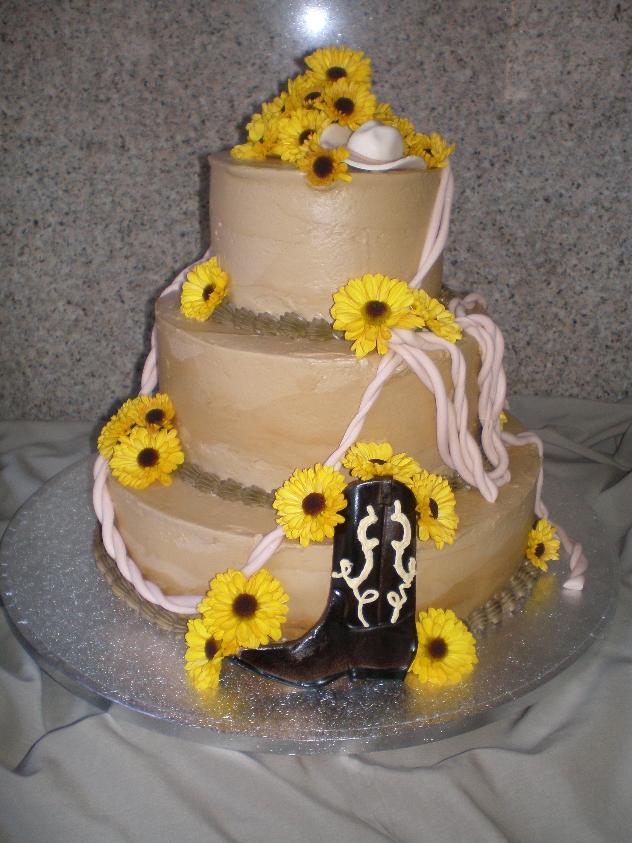 Corona Wedding Cakes Western style
